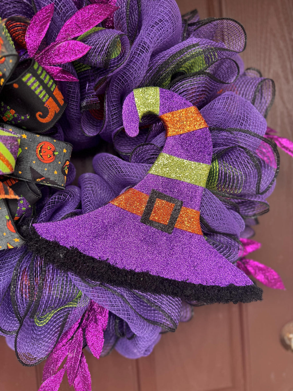 Witch Hat Halloween Wreath, Whimsical Witch Theme, Purple and Black Halloween Wreath, Spooky Door Decor, Witch Wreath Decor, Large Halloween