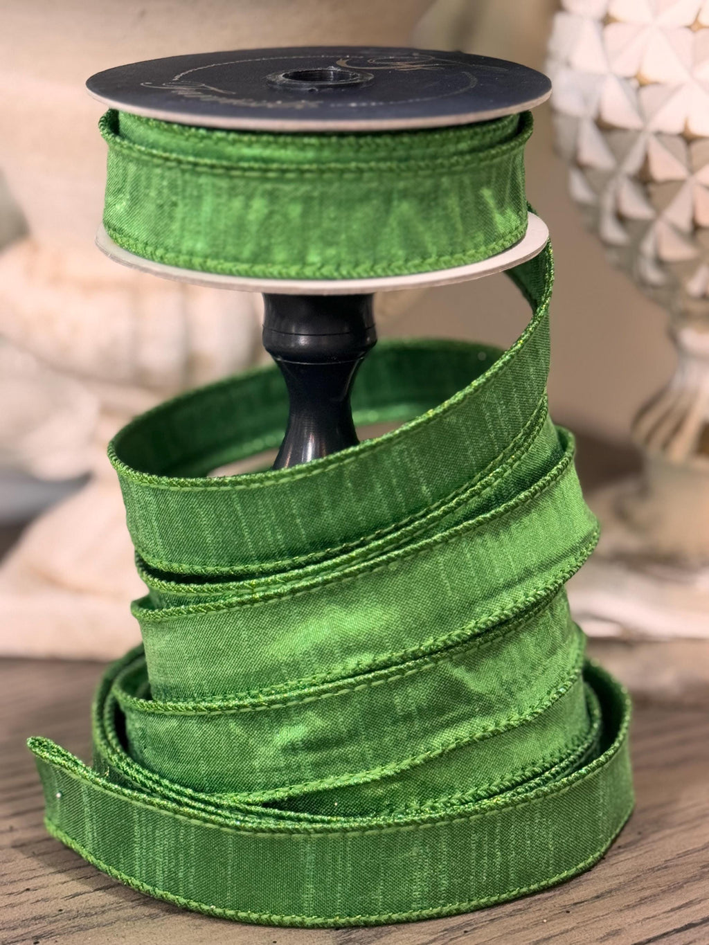 Farrisilk Luster Green 1“ Ribbon, Luxury Ribbon, Premium Holiday Ribbon, Designer St Patricks Day Ribbon, Green Wired Ribbon, 10 yard Ribbon