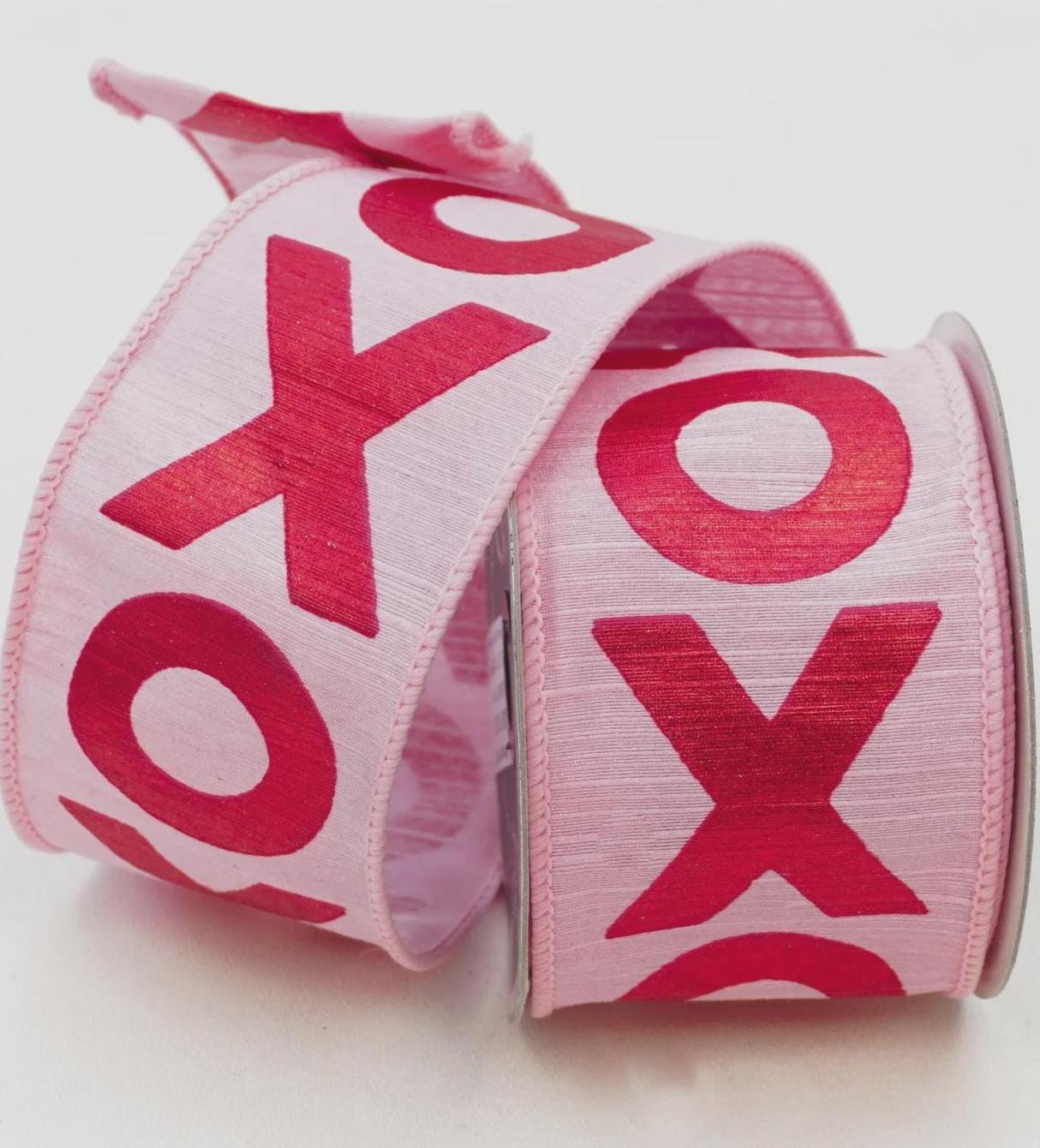 Farrisilk Hugs 'N Kisses Light Pink Ribbon 2.5" x 10yd – XO Valentine Wired Ribbon for Bows, Wreaths, Gift Wrap, DIY Crafts