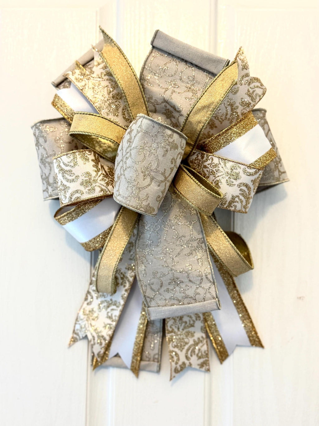 Large Gold & White Christmas Door Bow 25x16 | Luxury Glitter Holiday Wreath Bow | Elegant Wedding Party Decor