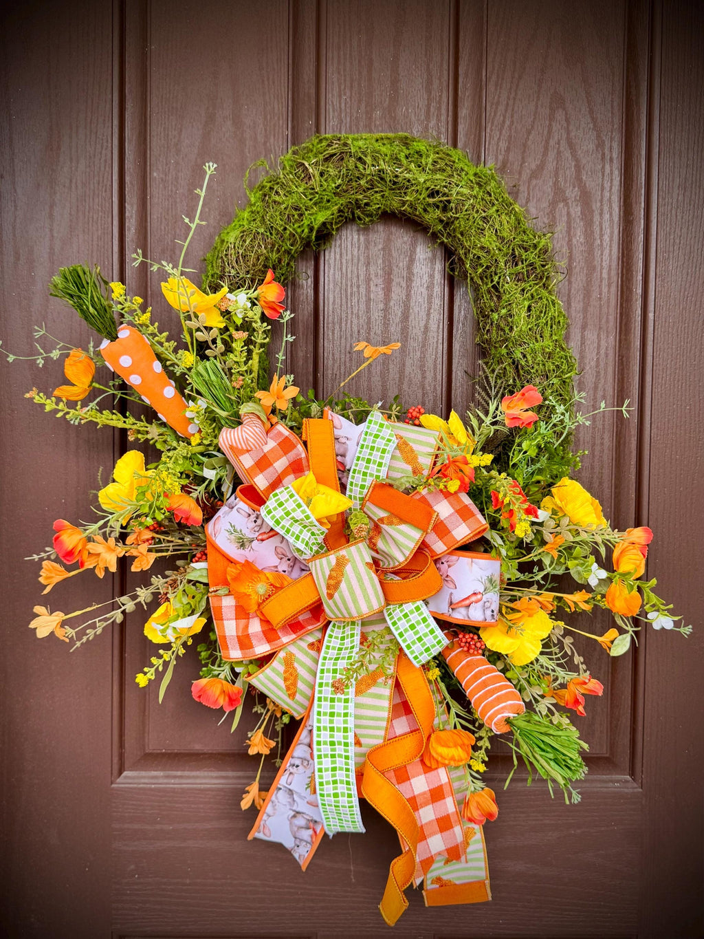 Easter Carrot Wreath, Moss Wreath with Carrots, Spring Door Wreath, Easter Front Door Decor, Orange Spring Wreath, Farmhouse Easter Decor
